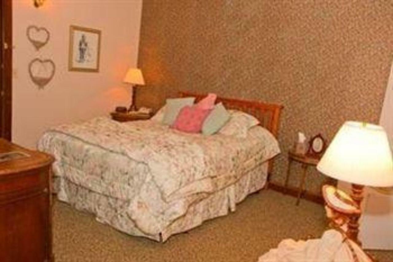 Karsten Hotel Kewaunee Екстериор снимка