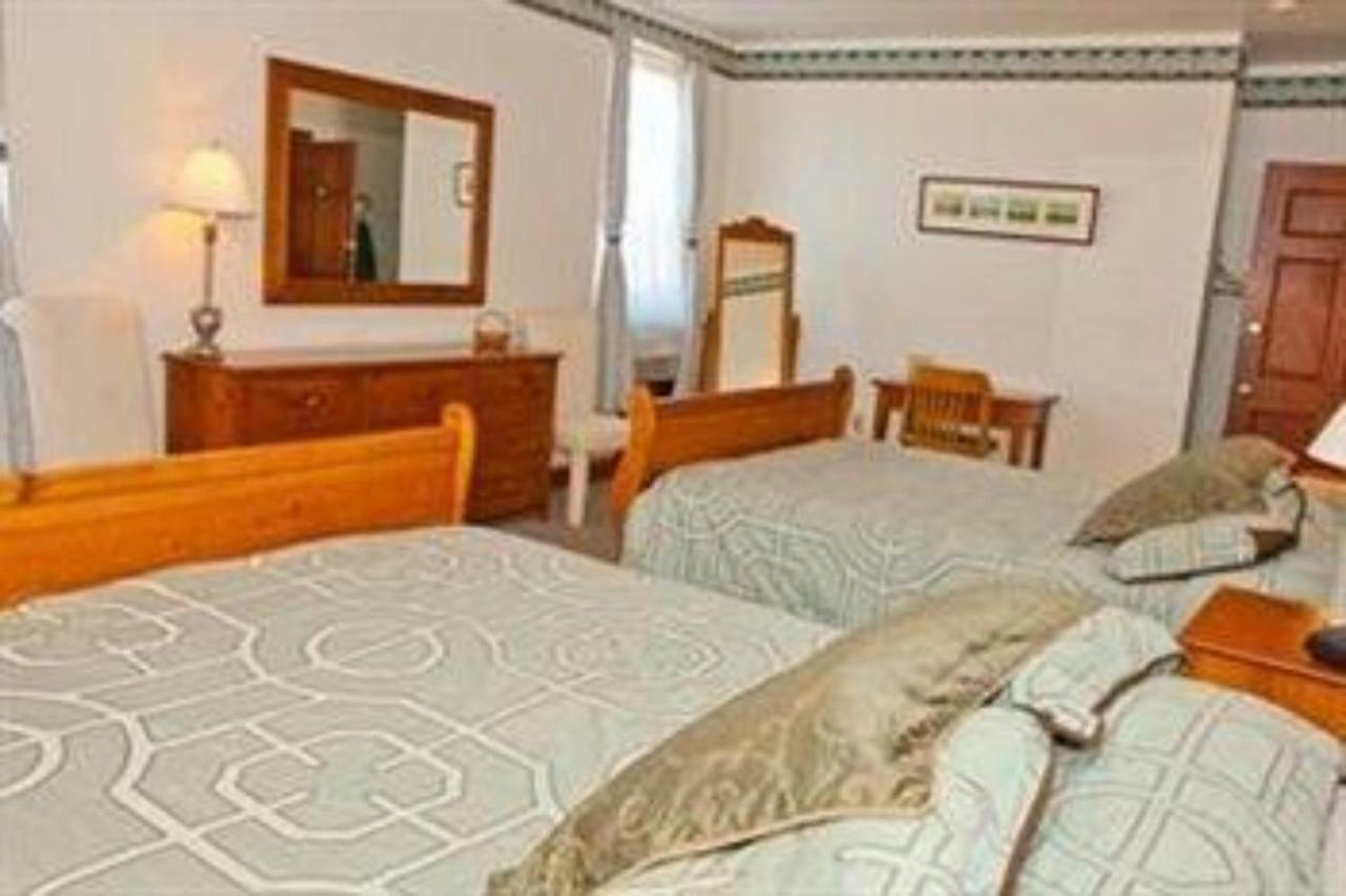 Karsten Hotel Kewaunee Екстериор снимка