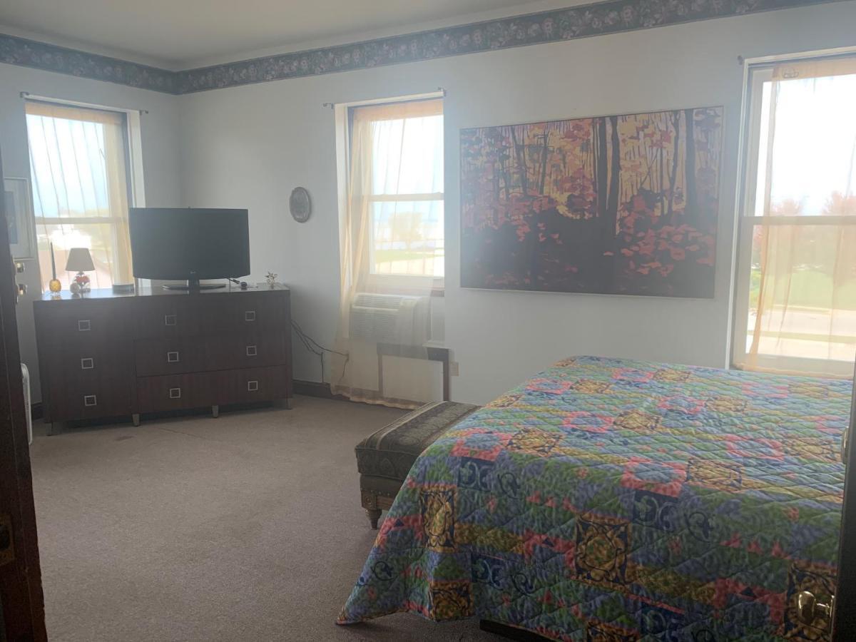 Karsten Hotel Kewaunee Екстериор снимка